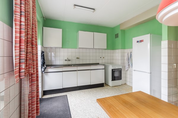 Medium property photo - Domela Nieuwenhuisstraat 14, 3354 AE Papendrecht